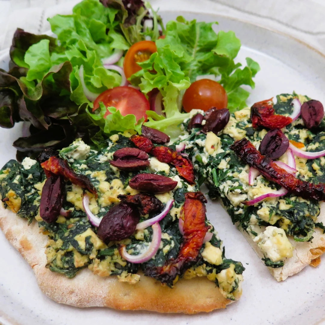Spinach pizza pie