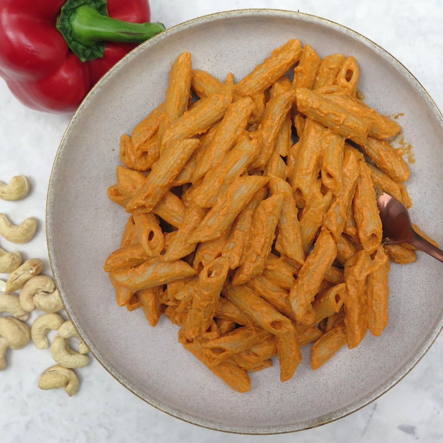 Creamy roasted red capsicum pasta