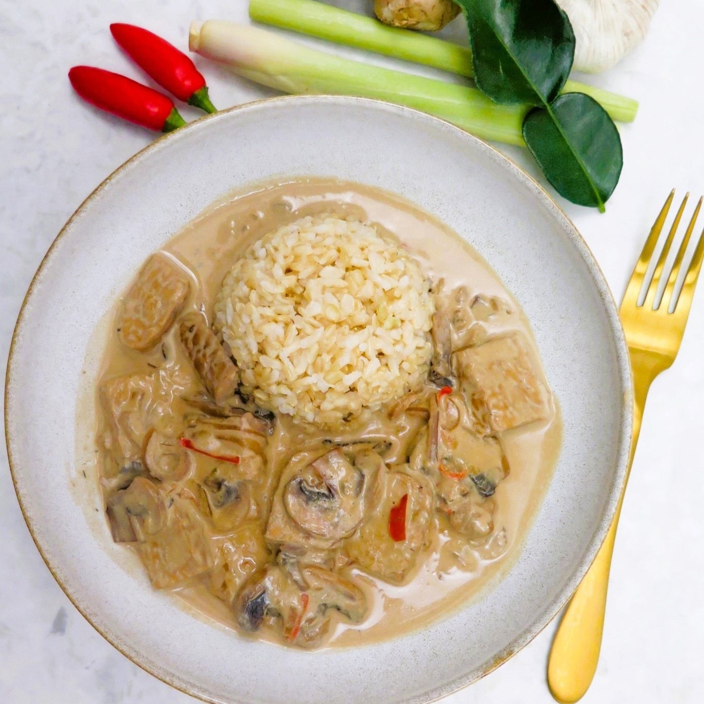 Tempeh and mushrooms in lemongrass coconut milk